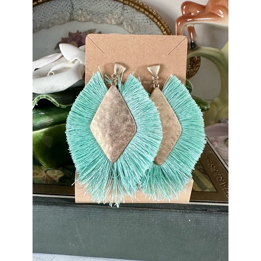 Mint & gold tone tassel fashion earrings